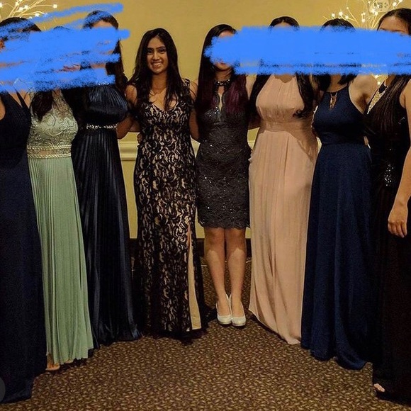 BCBG Black lace formal dress - Picture 5 of 5